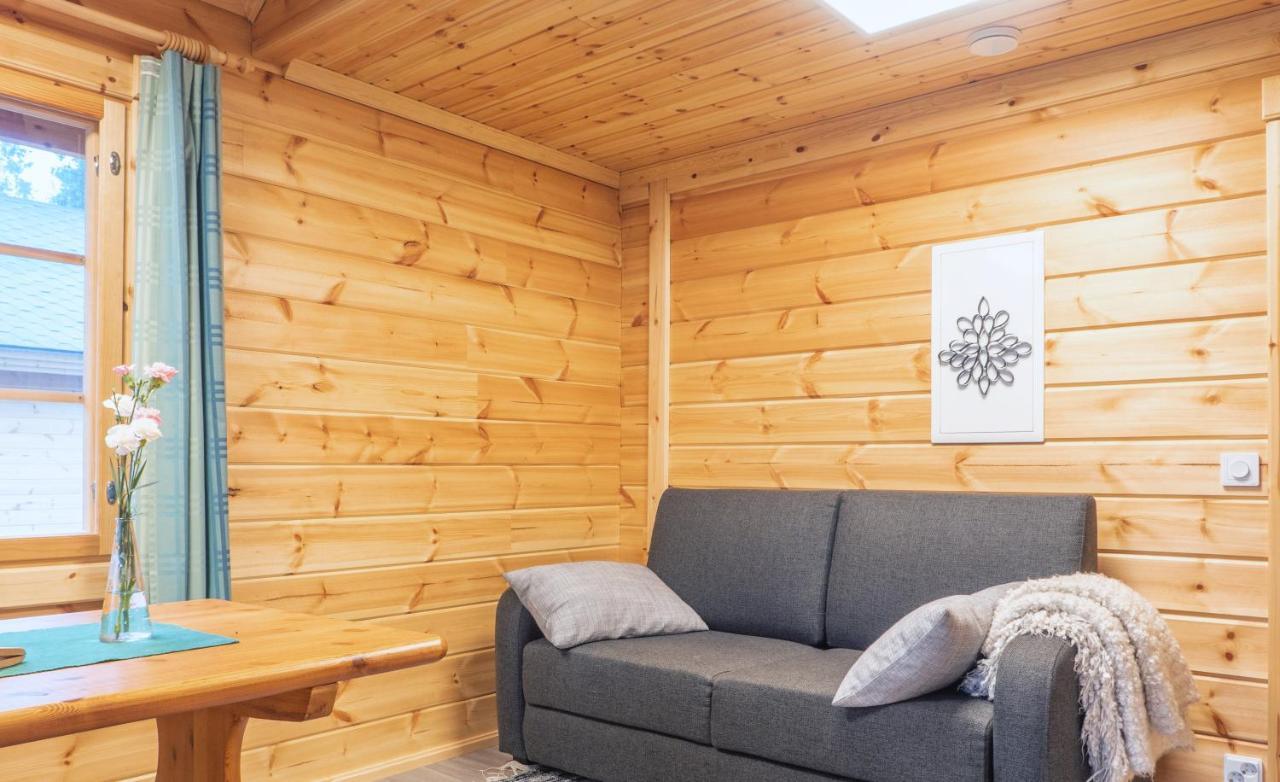 Harriniva Adventure Resort Cabins Muonio Exterior photo