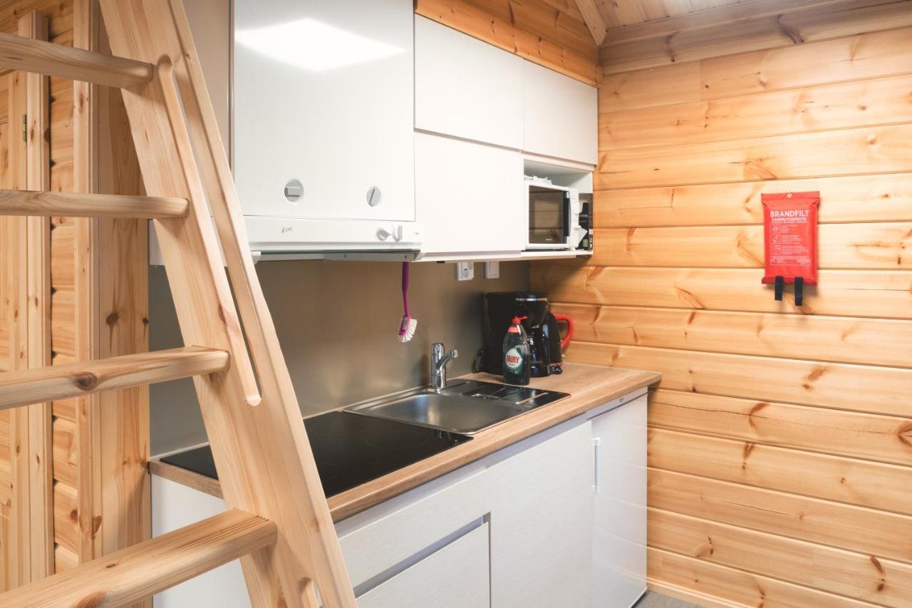 Harriniva Adventure Resort Cabins Muonio Exterior photo