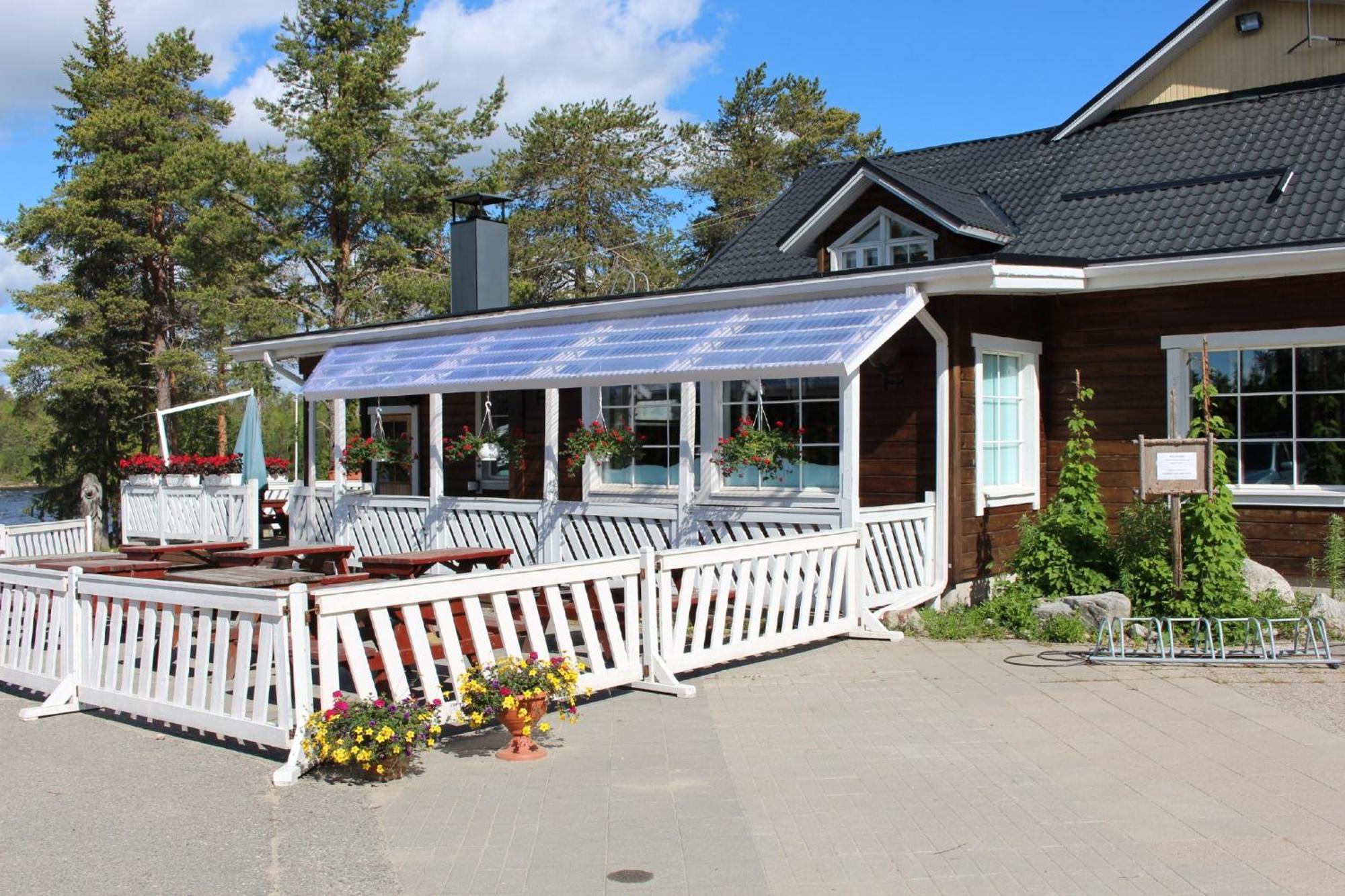Harriniva Adventure Resort Cabins Muonio Exterior photo